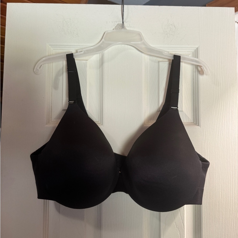 Cacique Black Smooth T-Shirt Bra